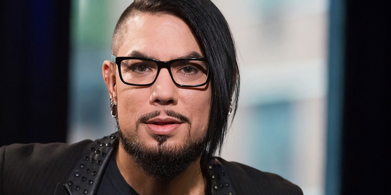 What is guitarist Dave Navarro doing now? His Bio: Spouse, Net Worth, Mother, Wedding, Father